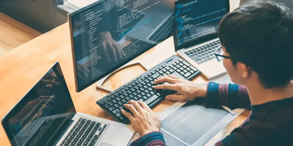 Criação de Site Profissional com Custo Otimizado