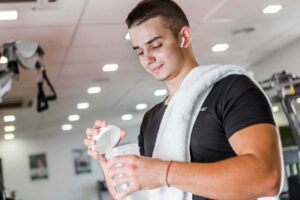 6 beneficios da creatina para idosos