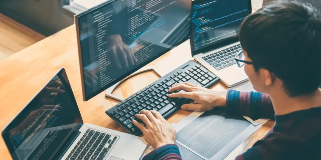 Criação de Site Profissional com Custo Otimizado