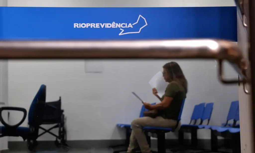 Alerj limita investimentos do Rioprevidência a bancos federais