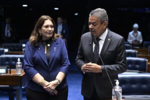 bia kicis no senado deputada defende projeto para 1778708123 1