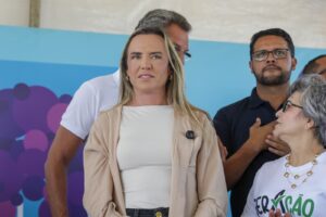 celina le o segue internada para drenagem no pulm 1780193062 1