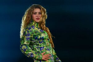 shakira lan a m sica oficial da copa 2026 no marac 1778186663 1