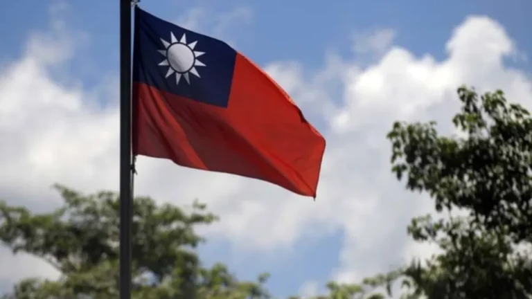 Taiwan surpreende turistas apesar de tensão com a China