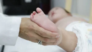 news 145910 atraso no teste do pezinho dificulta diagn stico e 1