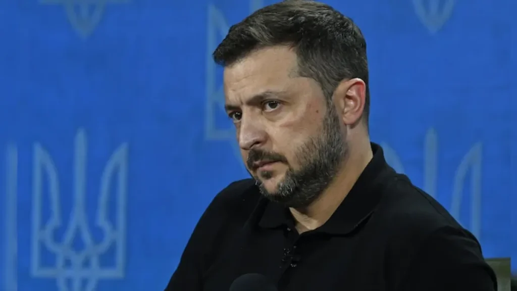 Zelensky acusa Rússia de usar mísseis norte-coreanos em ataque 1 Zelensky acusa Rússia de usar mísseis norte-coreanos em ataque